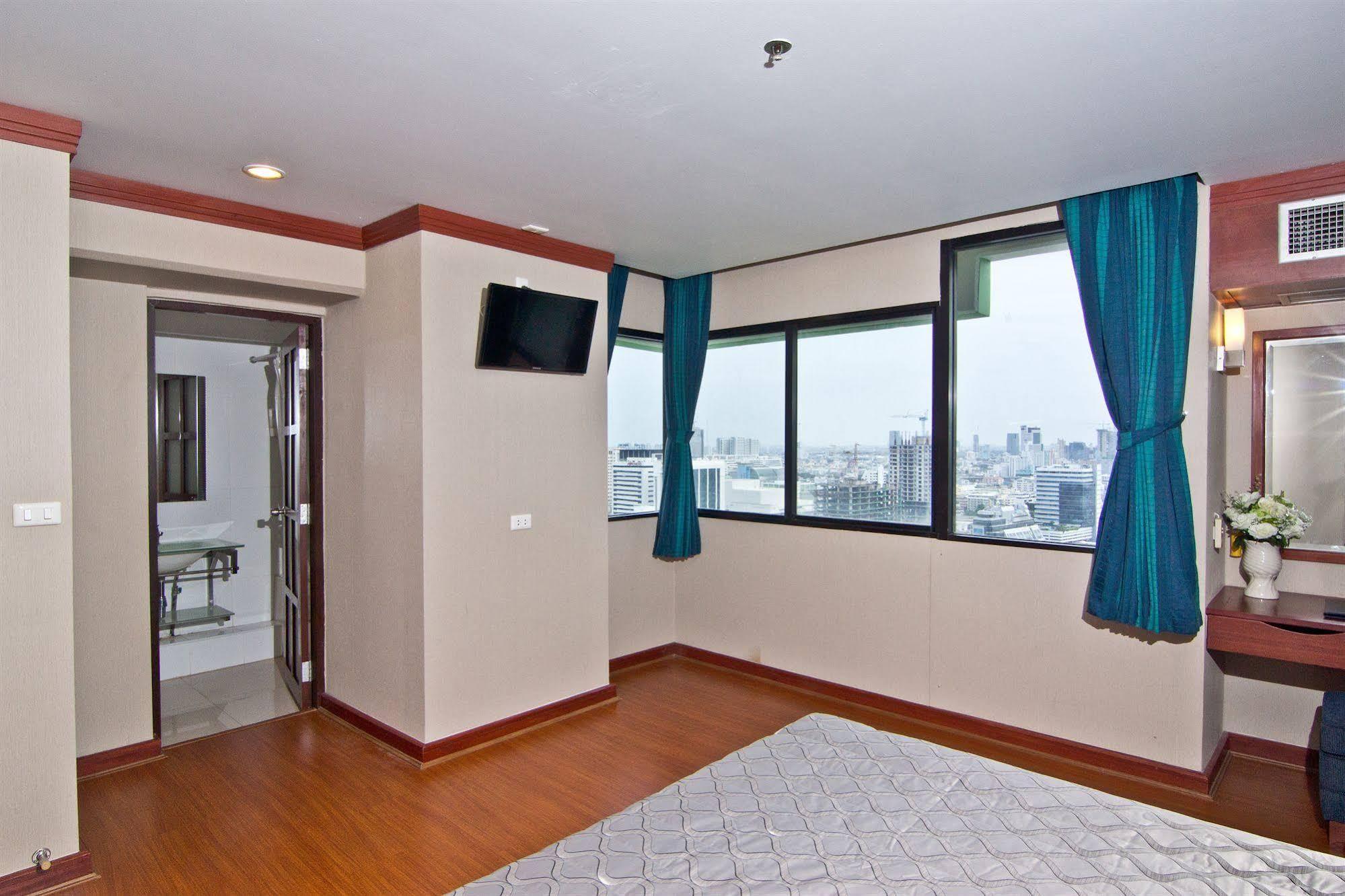Baiyoke Suite Hotel Bangkok Exteriör bild