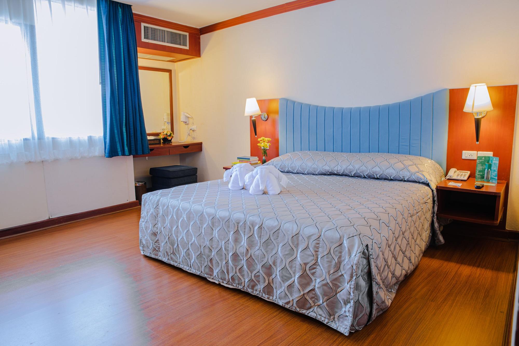 Baiyoke Suite Hotel Bangkok Exteriör bild