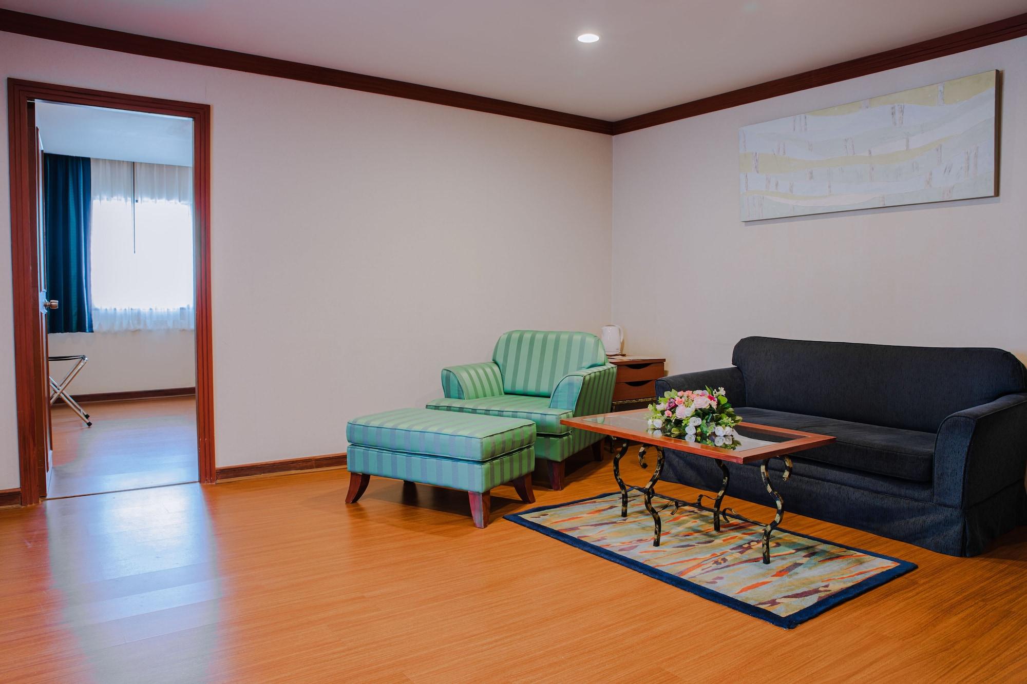Baiyoke Suite Hotel Bangkok Exteriör bild