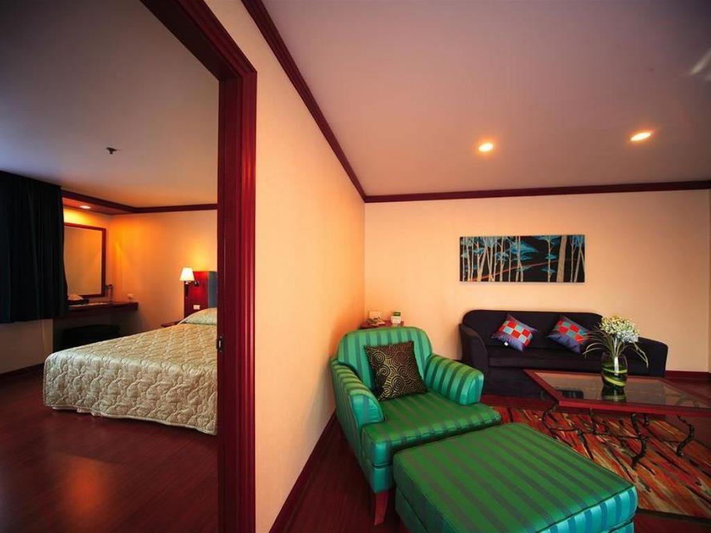 Baiyoke Suite Hotel Bangkok Exteriör bild
