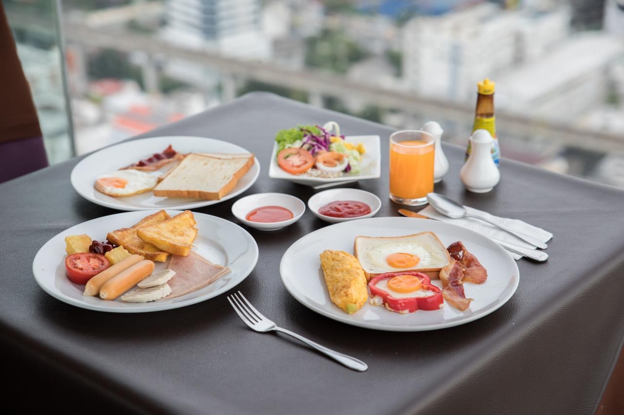Baiyoke Suite Hotel Bangkok Exteriör bild